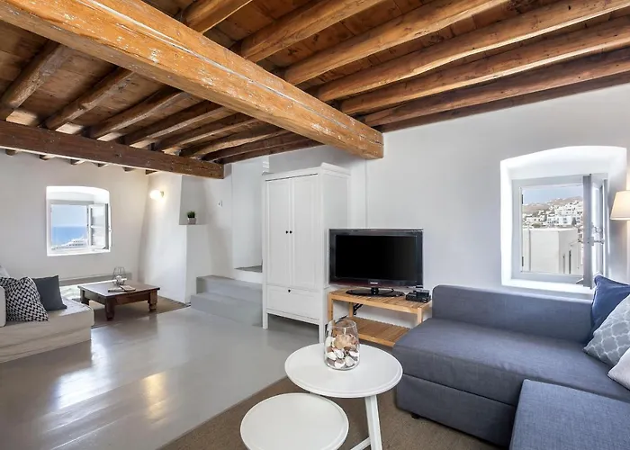 Josephine - 1882 Mykonos Town