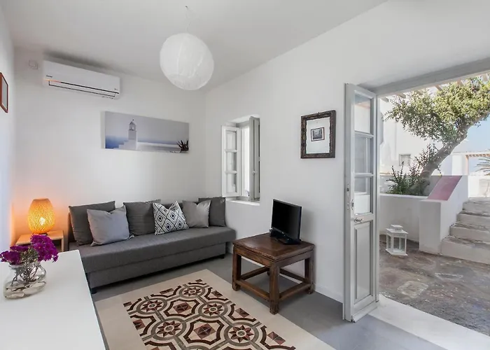 Josephine - 1882 Villa *