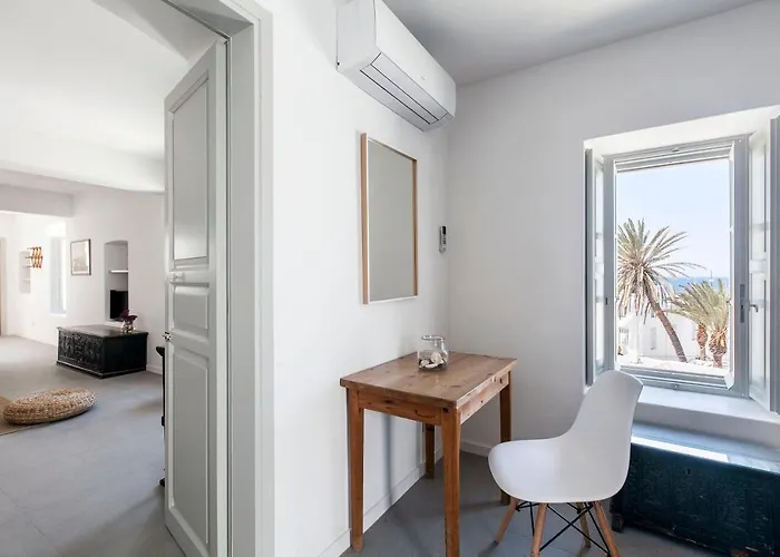 Josephine - 1882 Villa *