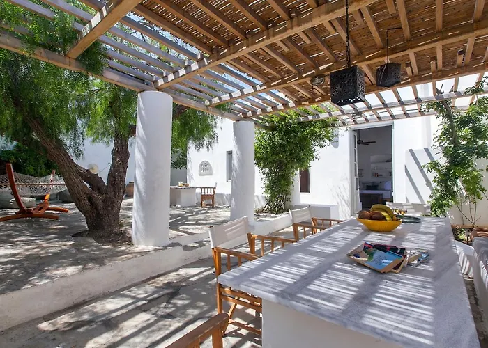 Villa Josephine - 1882 Mykonos Town